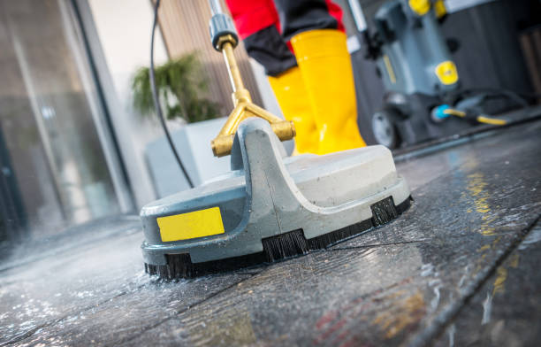 Professional Pressure Washing in Hooks, TX